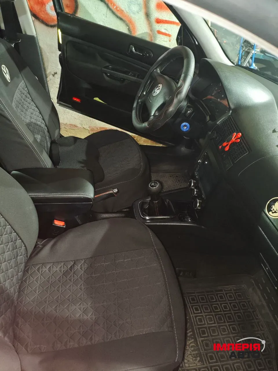 Volkswagen Golf - фото 11