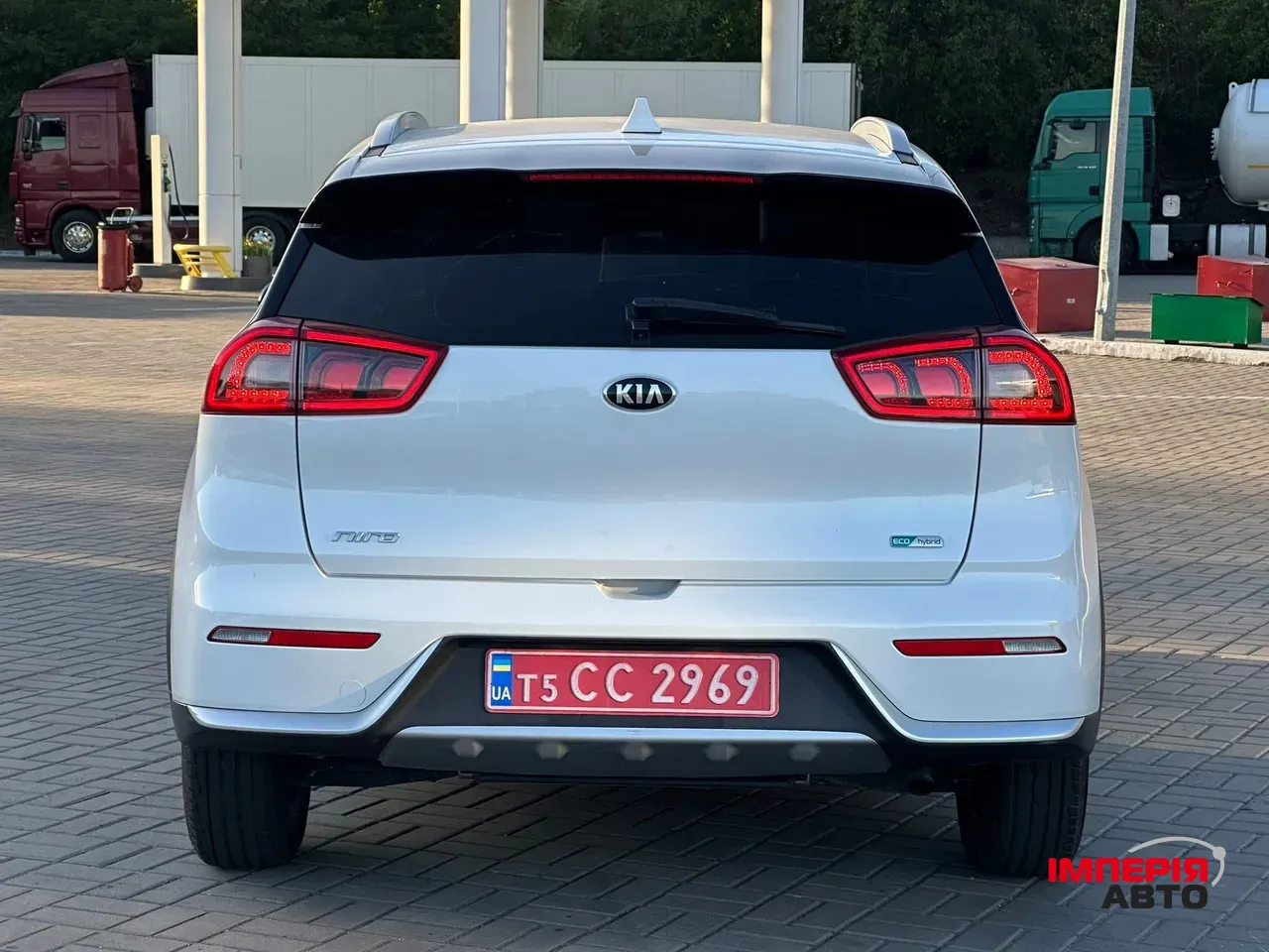 Kia Niro - фото 1