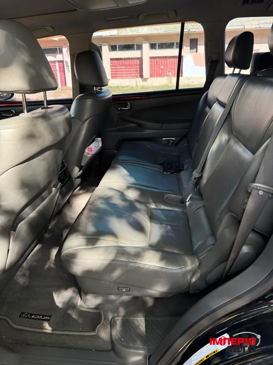 Lexus LX - фото 3