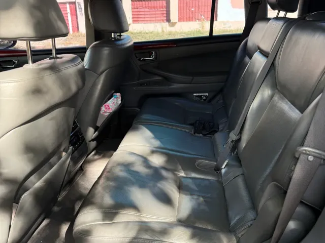 Lexus LX - фото 3