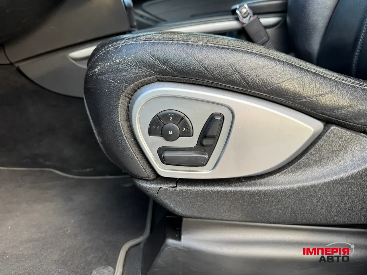 Mercedes-Benz GL-Класс - фото 35