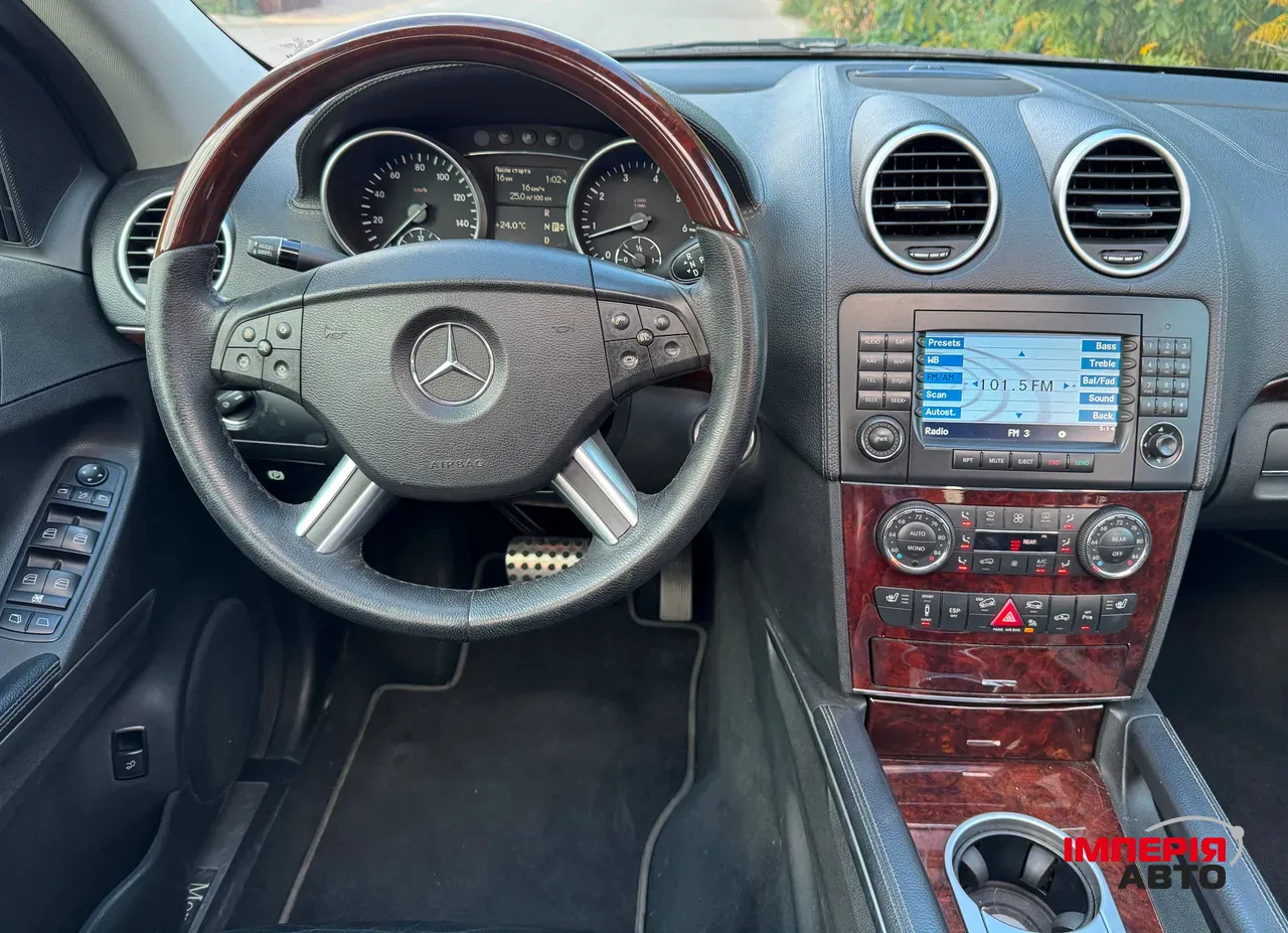 Mercedes-Benz GL-Класс - фото 30