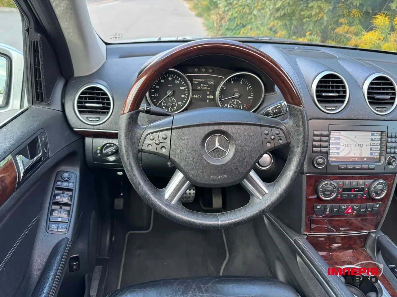 Mercedes-Benz GL-Класс - фото 37