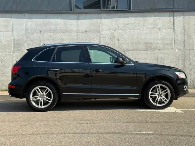Audi Q5 - фото 4