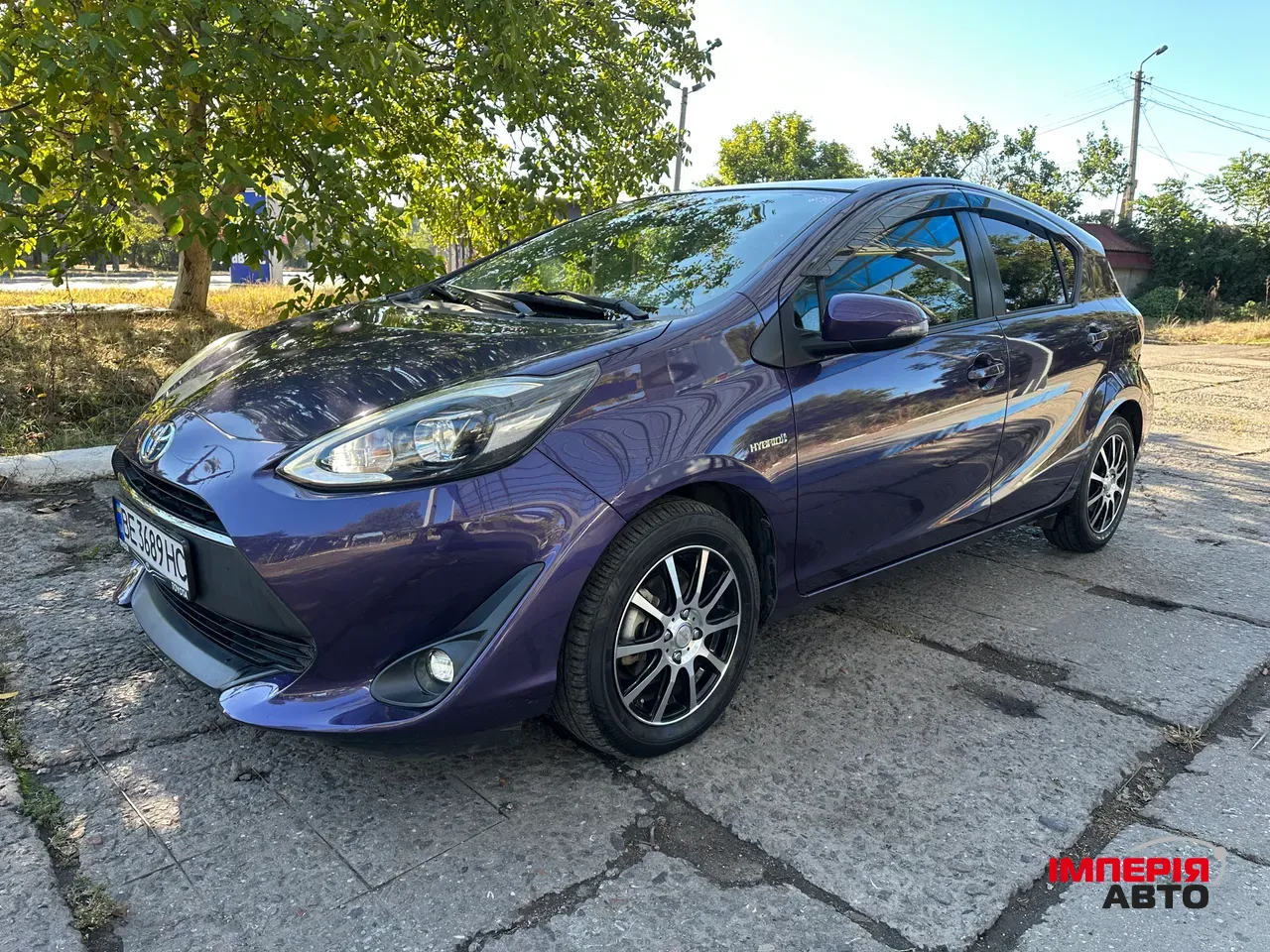Toyota Aqua - фото 4