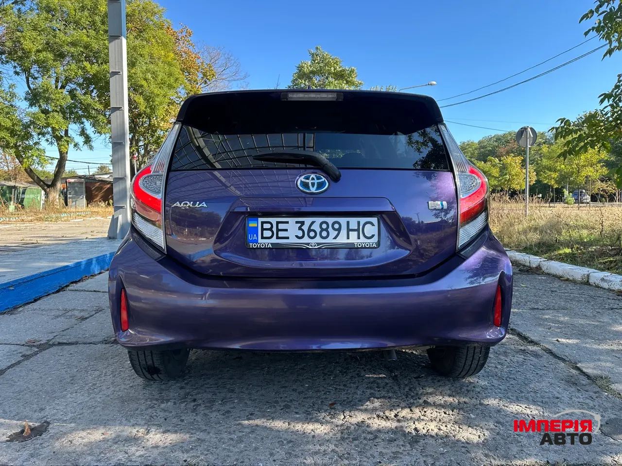 Toyota Aqua - фото 18