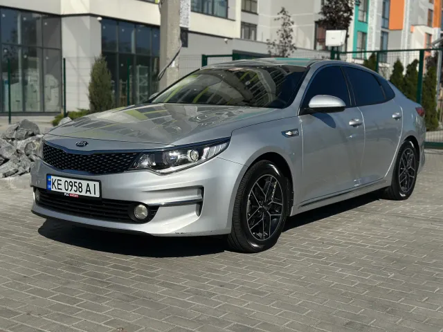Kia K5 - фото 2