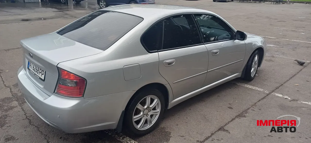 Subaru Legacy - фото 3