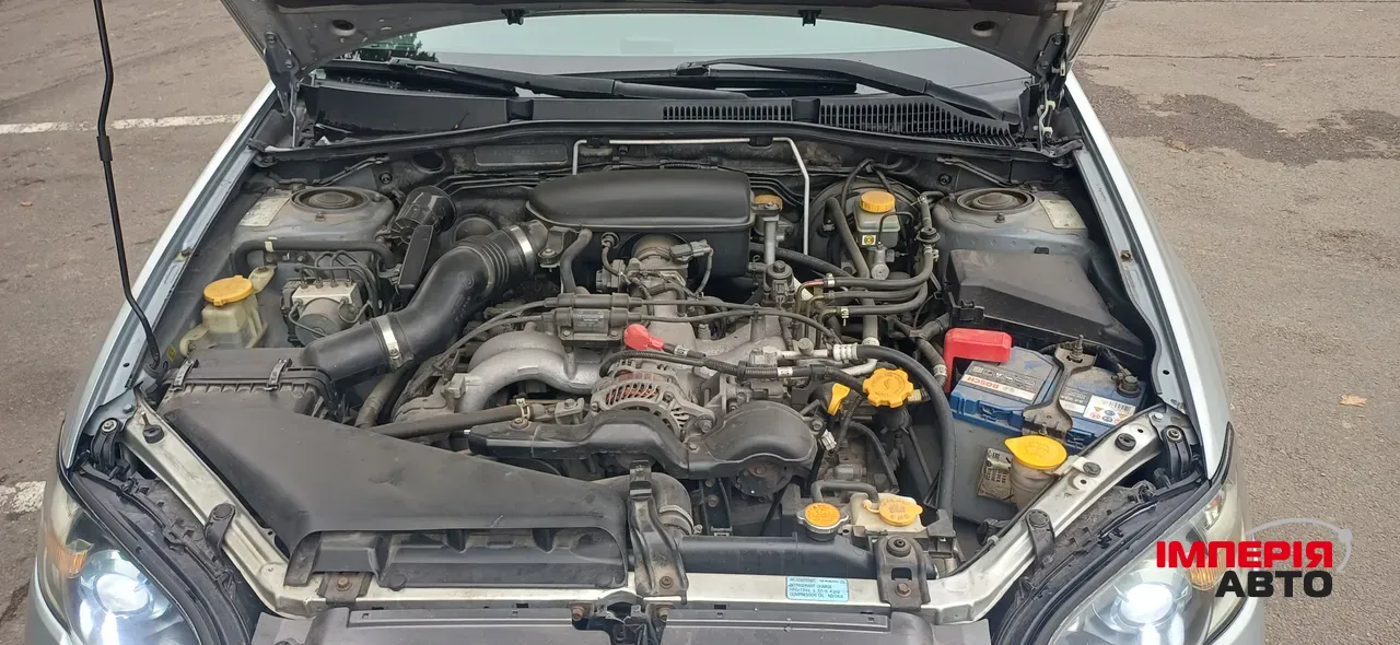 Subaru Legacy - фото 9