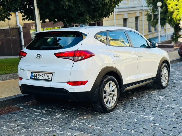 Hyundai Tucson - фото 2