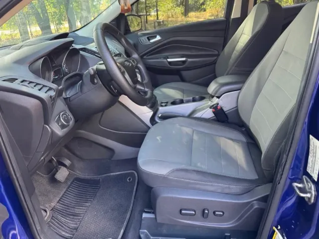 Ford Escape - фото 2