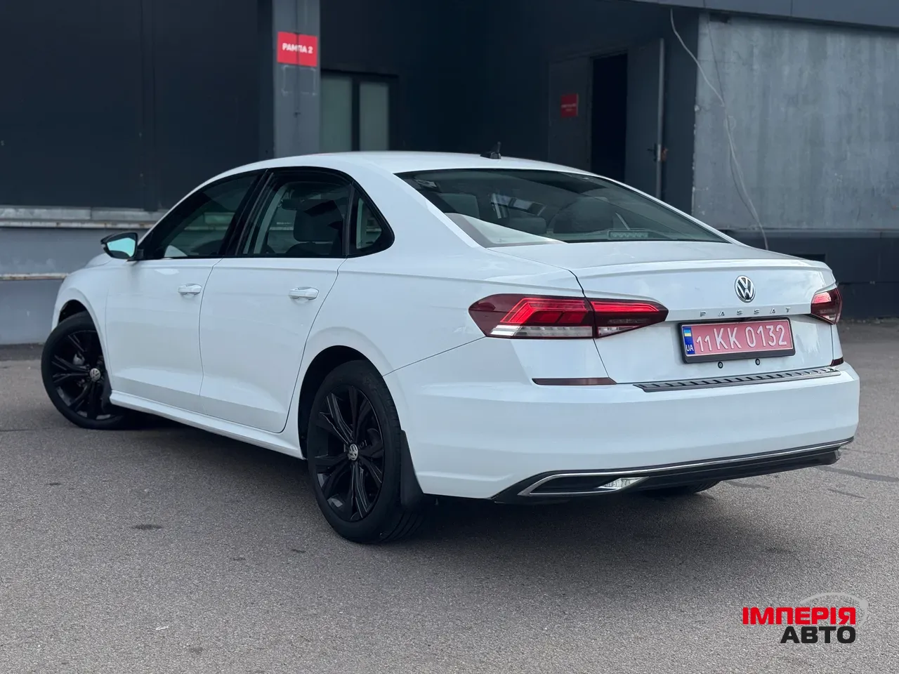 Volkswagen Passat (North America and China) - фото 3