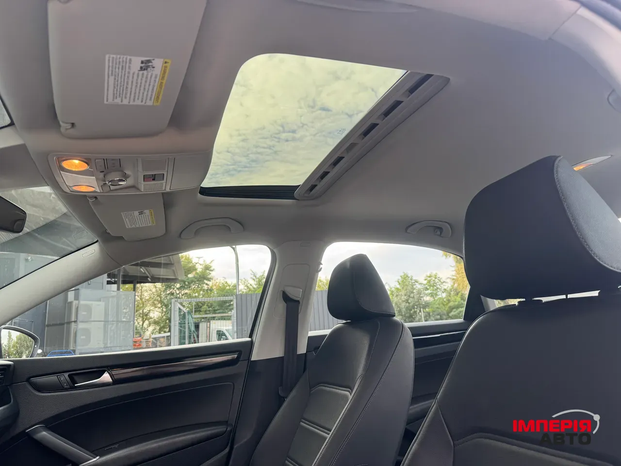 Volkswagen Passat (North America and China) - фото 13