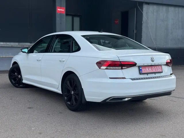 Volkswagen Passat (North America and China) - фото 3