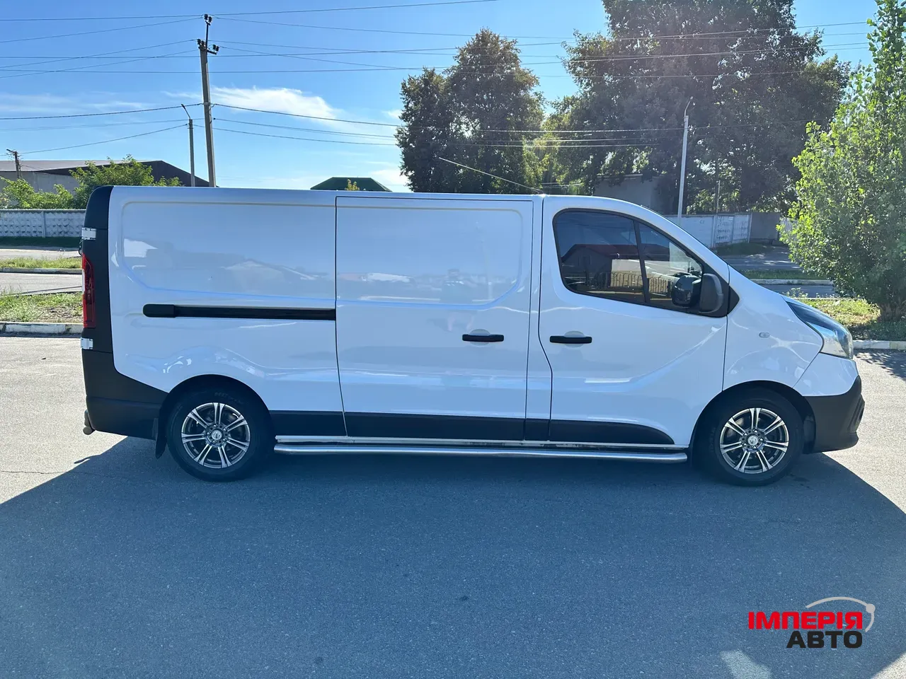 Renault Trafic - фото 3