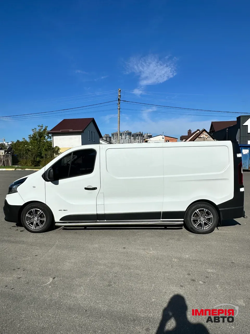 Renault Trafic - фото 2