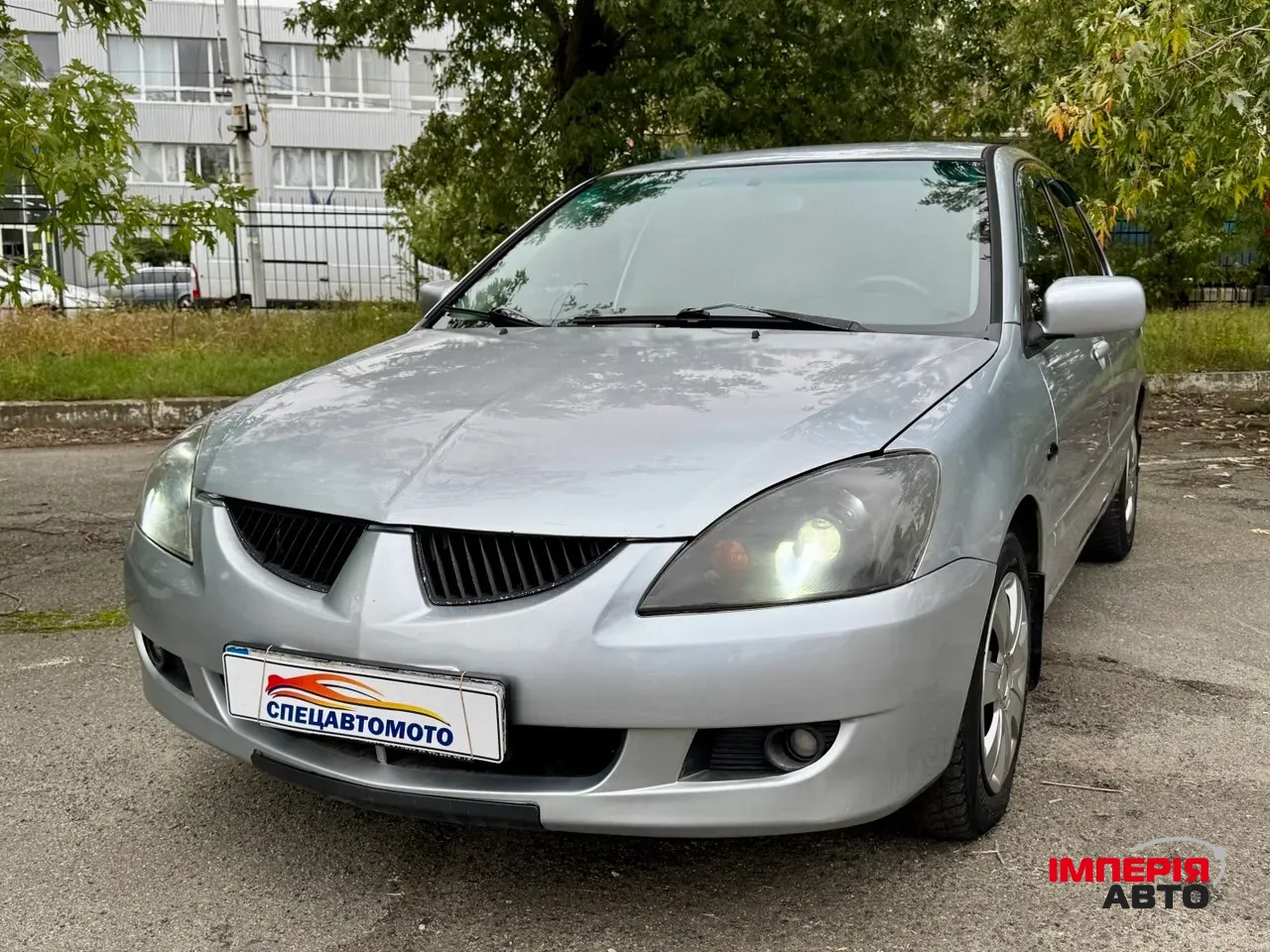 Mitsubishi Lancer - фото 3