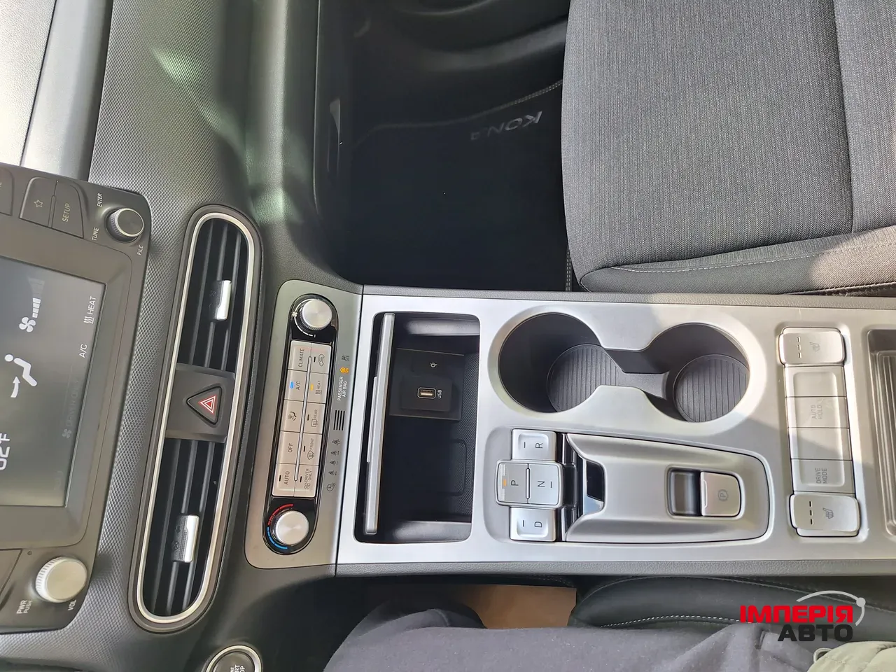 Hyundai Kona - фото 24