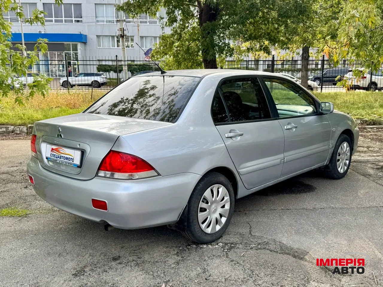 Mitsubishi Lancer - фото 12