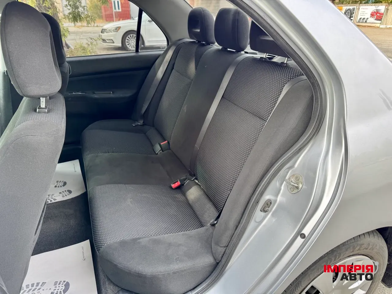 Mitsubishi Lancer - фото 14