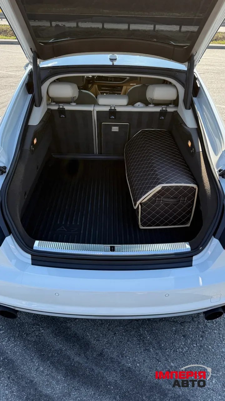 Audi A7 - фото 14