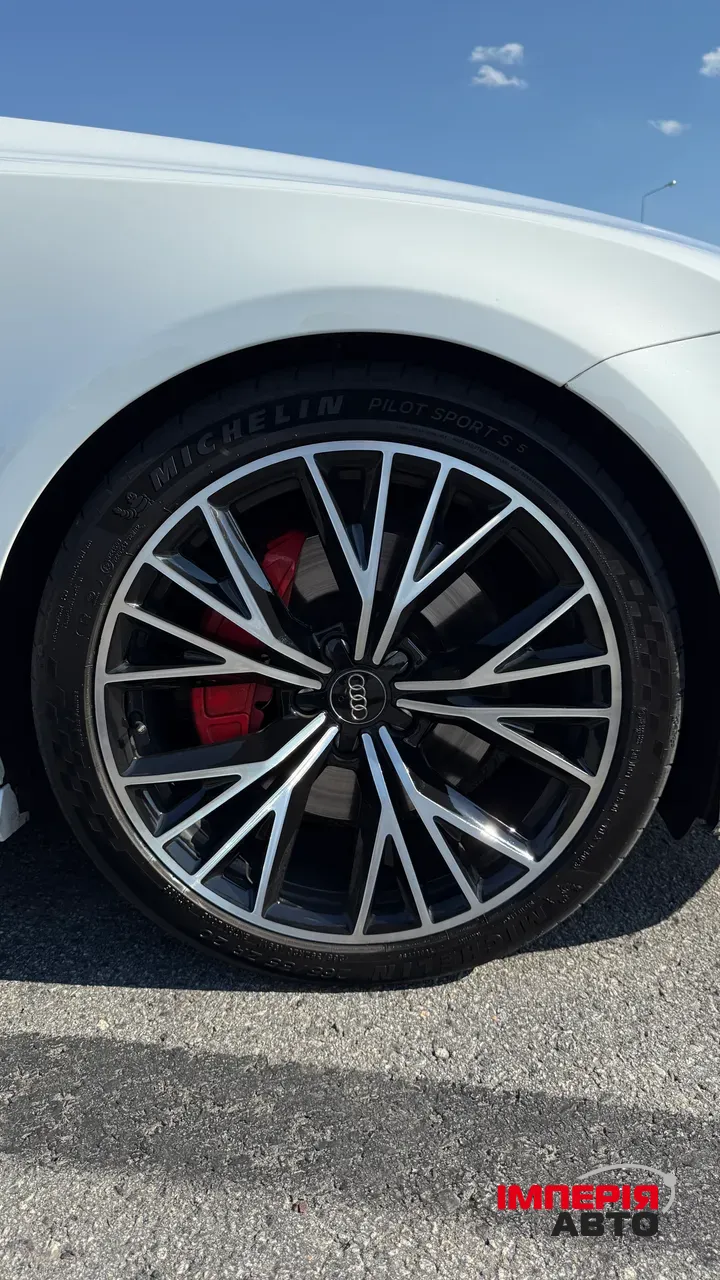 Audi A7 - фото 13