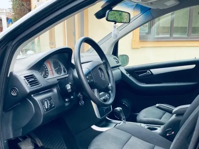 Mercedes-Benz B-Класс - фото 3