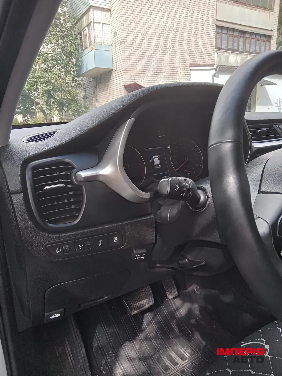 Kia Rio - фото 9