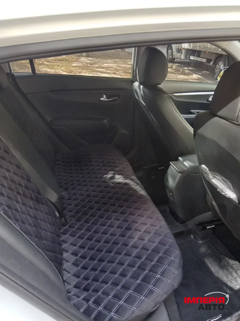 Kia Rio - фото 18