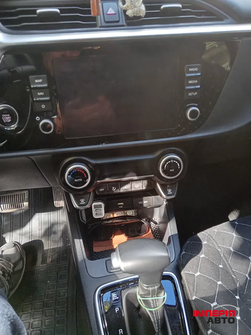 Kia Rio - фото 8