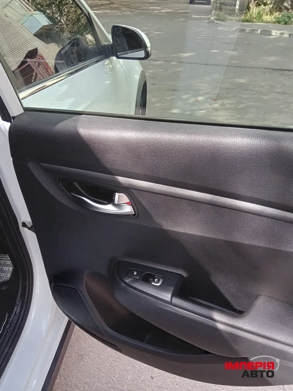 Kia Rio - фото 21