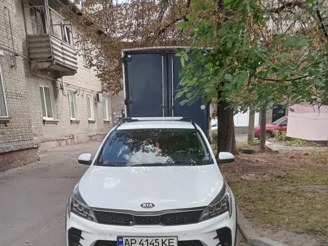 Kia Rio - фото 1
