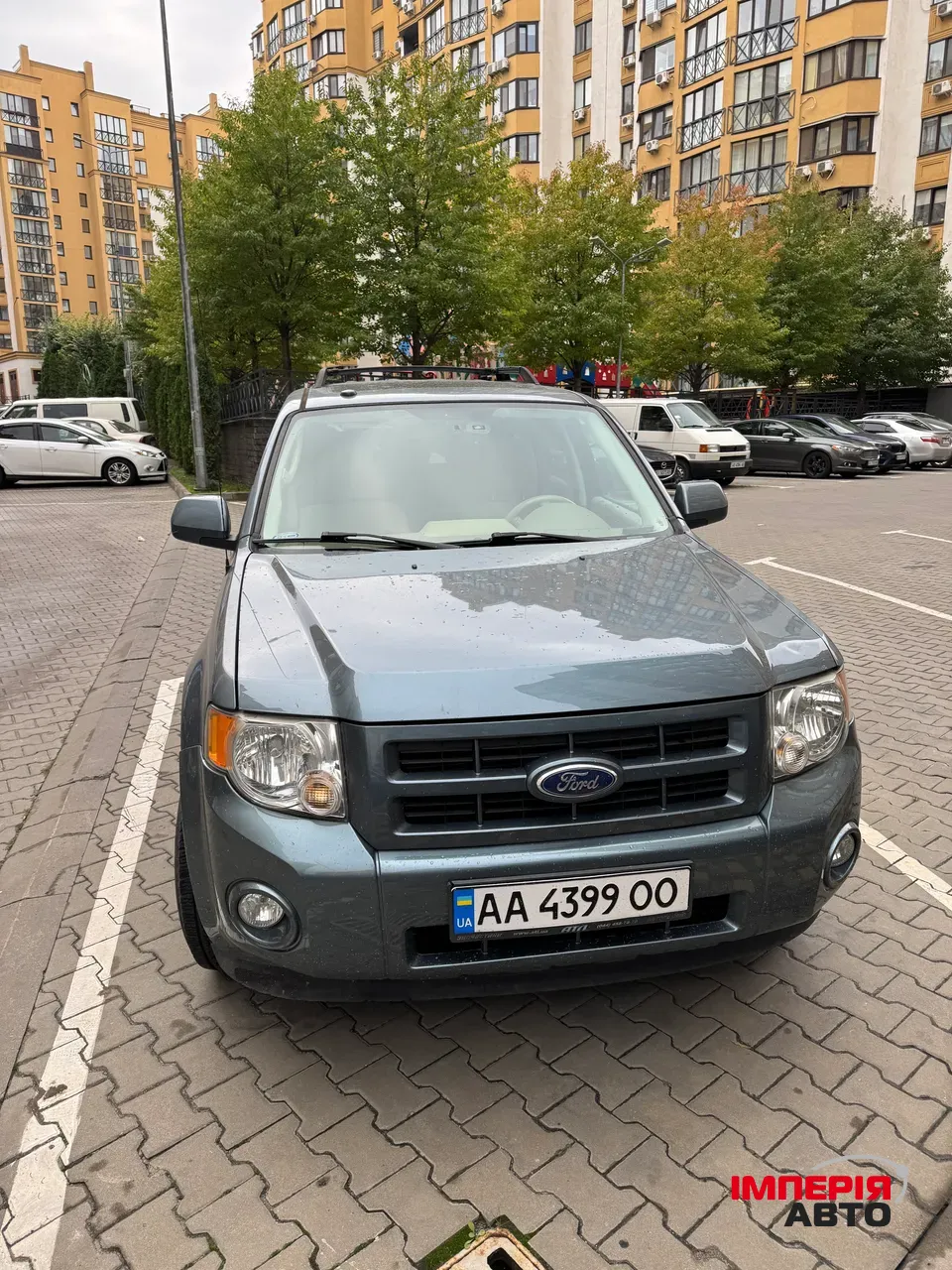 Ford Escape - фото 1