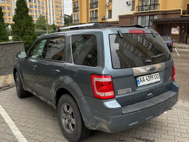 Ford Escape - фото 4