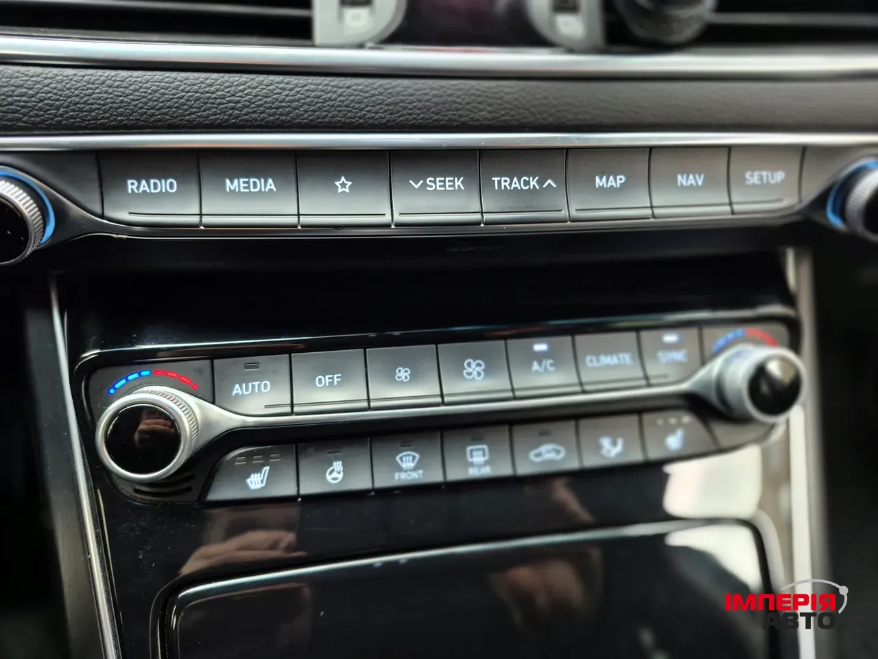 Hyundai Grandeur - фото 4