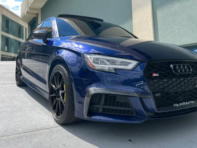 Audi S3 - фото 5