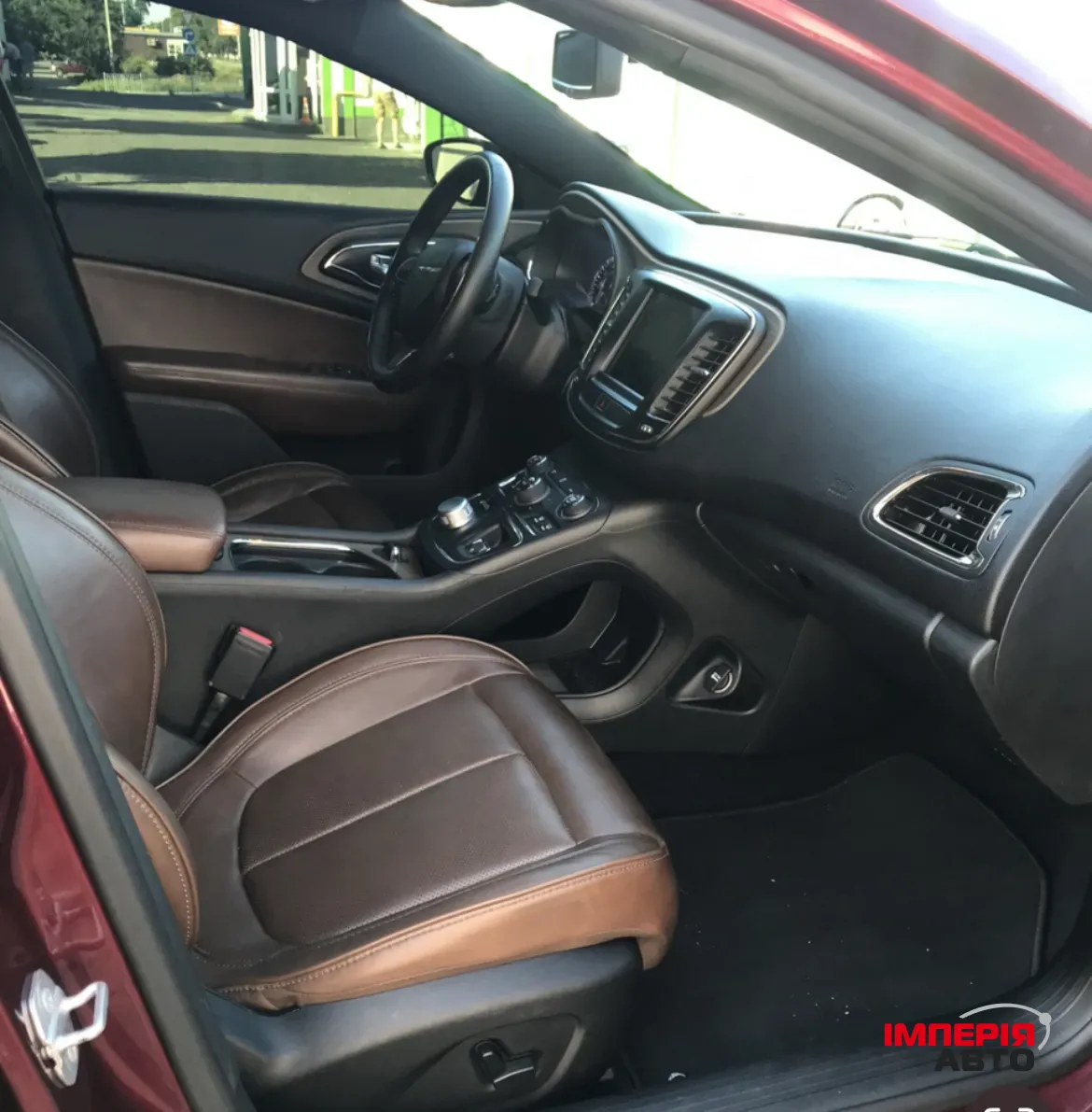 Chrysler 200 - фото 7