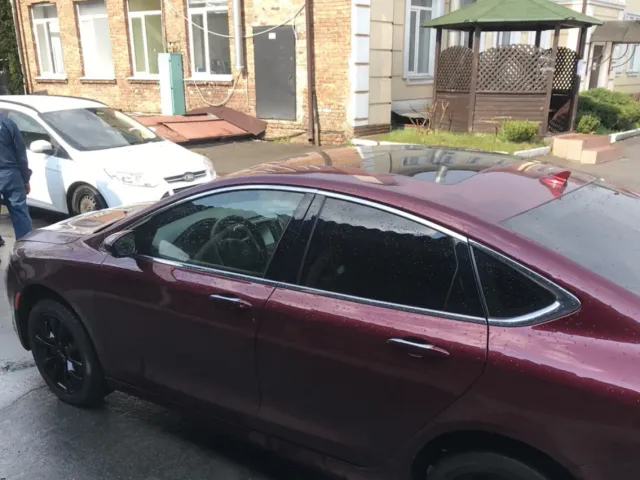 Chrysler 200 - фото 2