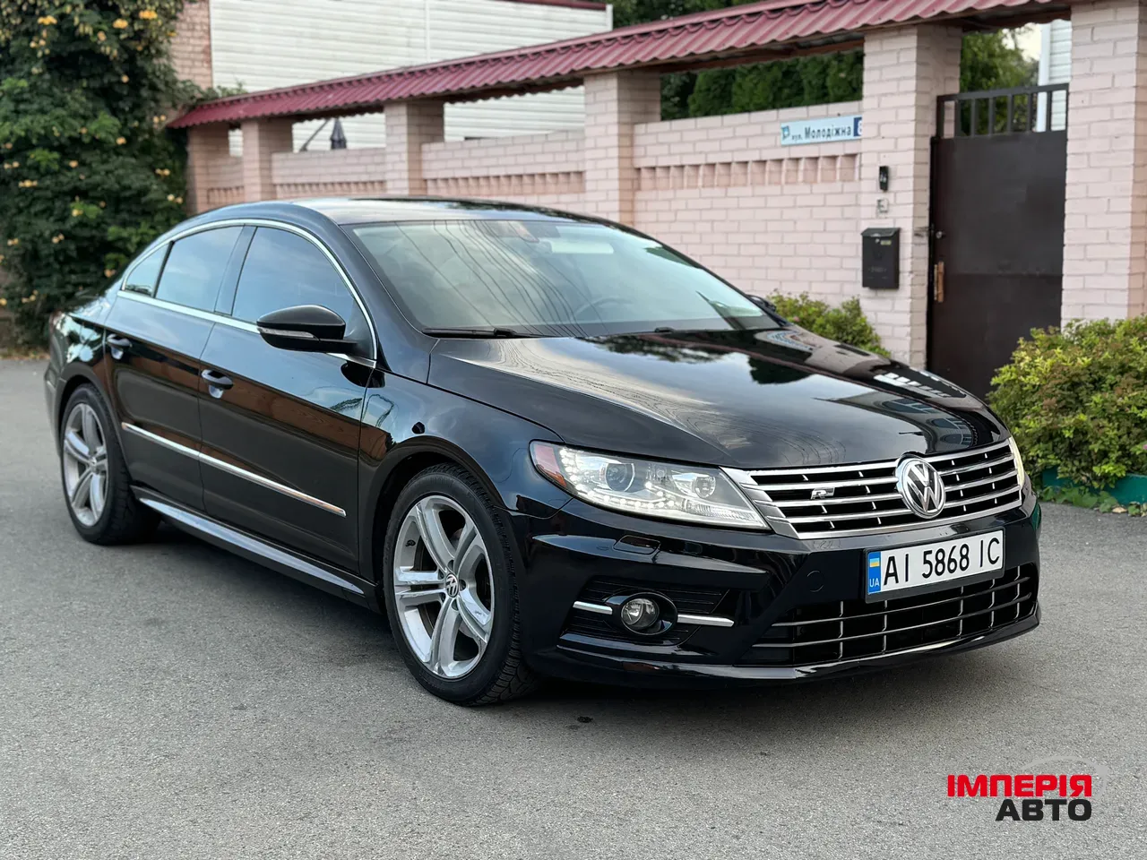 Volkswagen Passat CC - фото 2