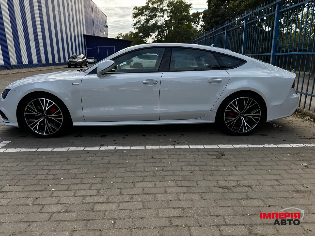 Audi A7 - фото 6