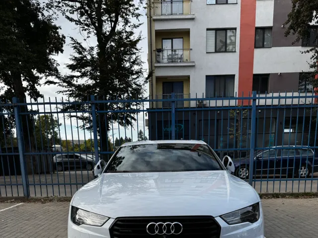 Audi A7 - фото 3
