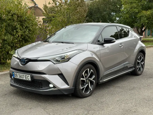 Toyota C-HR - фото 1