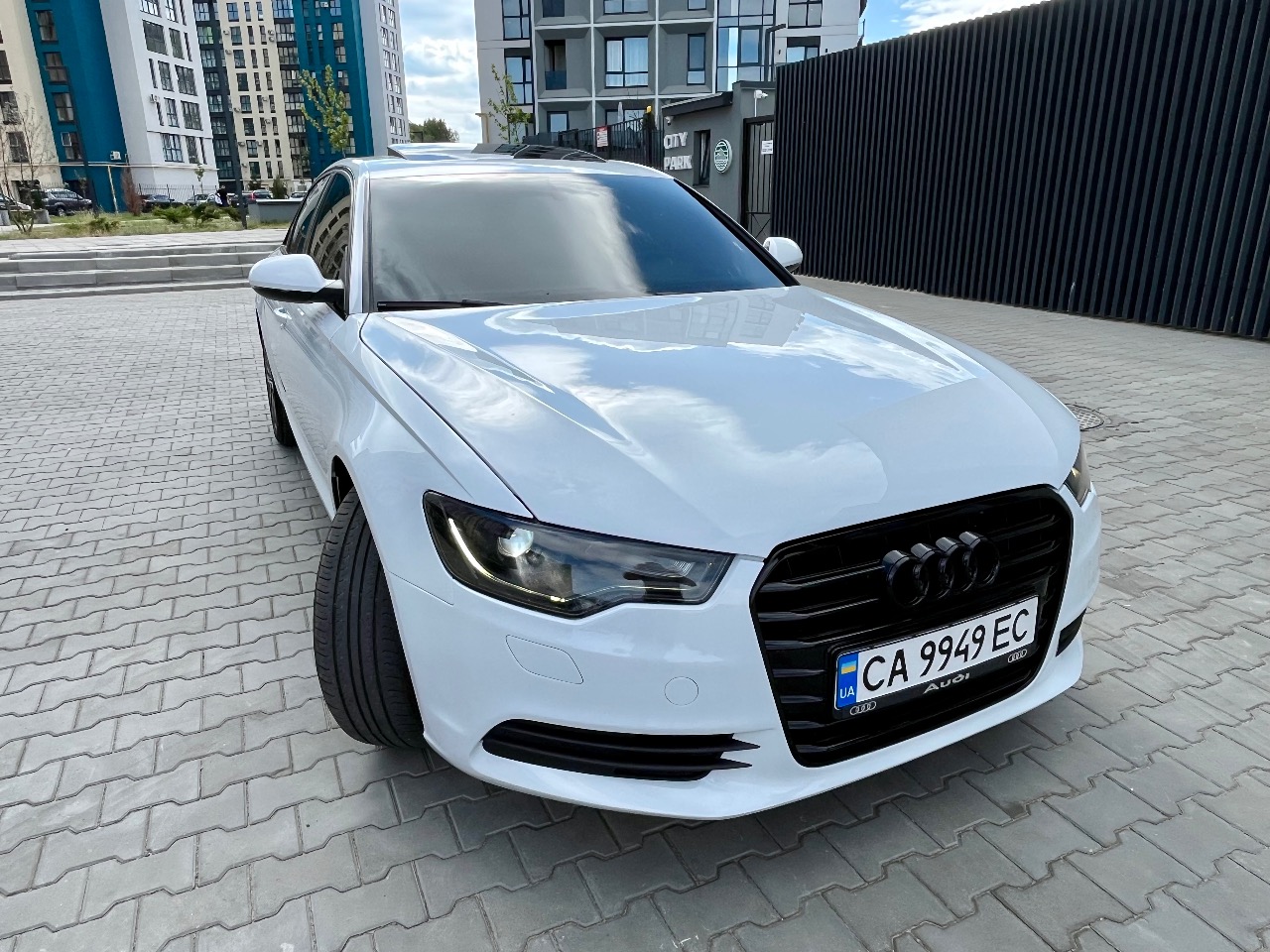 Audi A6 - фото 4