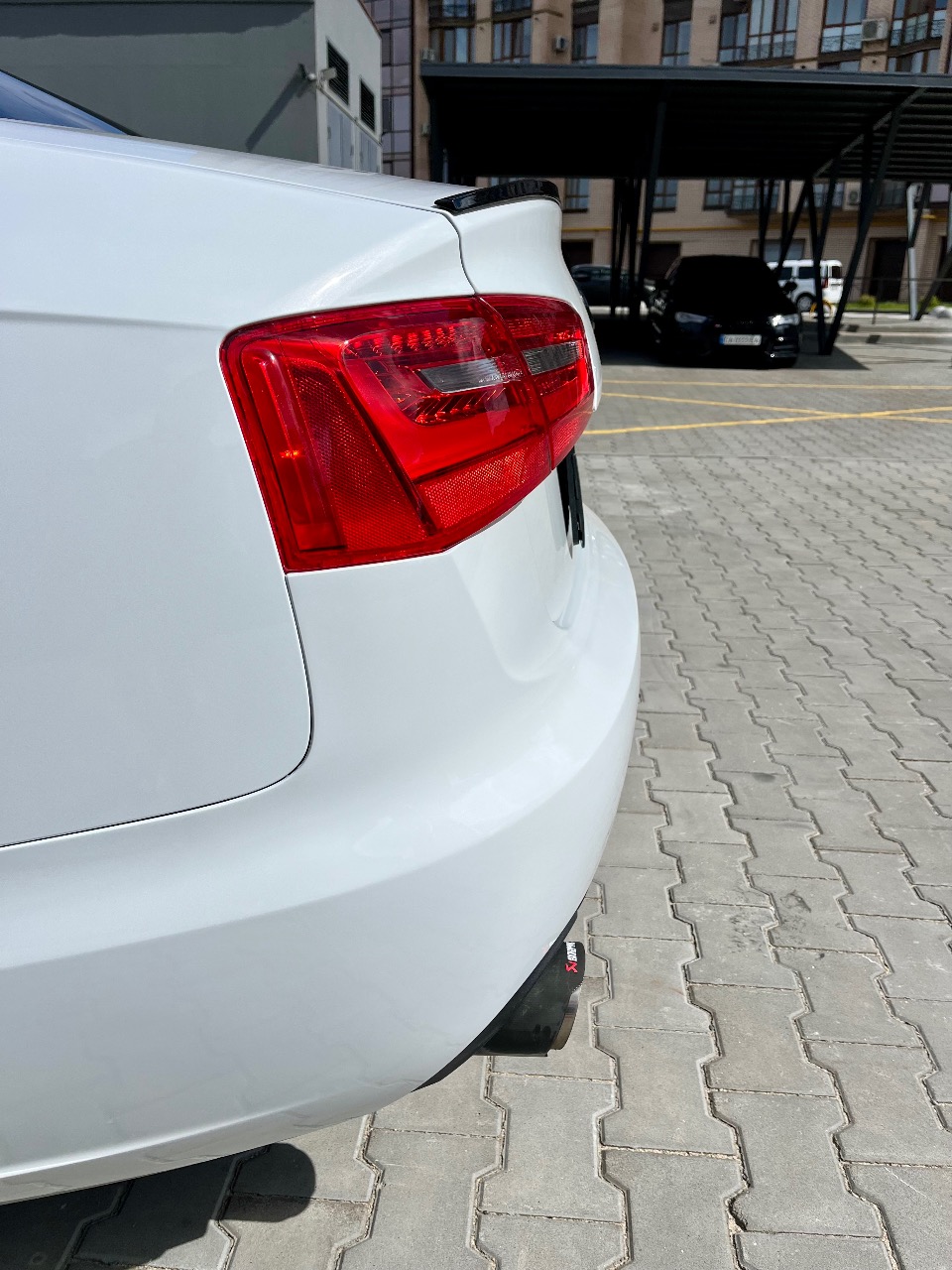 Audi A6 - фото 17