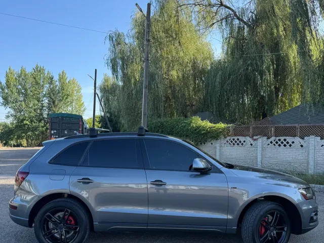 Audi Q5 - фото 2