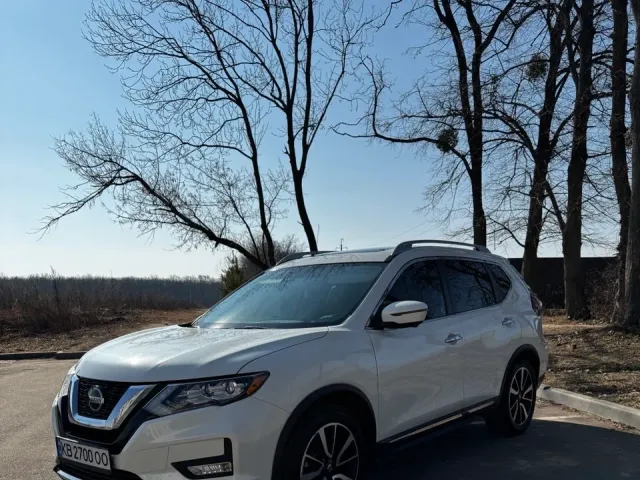 Nissan Rogue - фото 1
