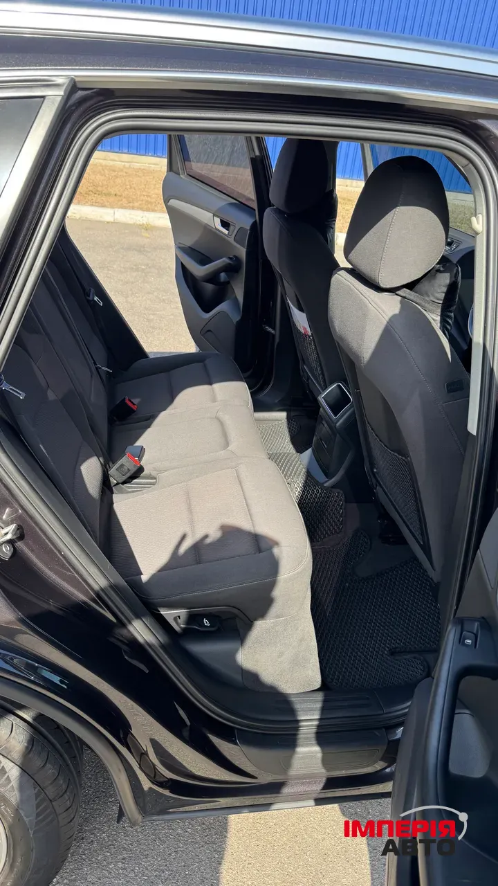 Audi Q5 - фото 13
