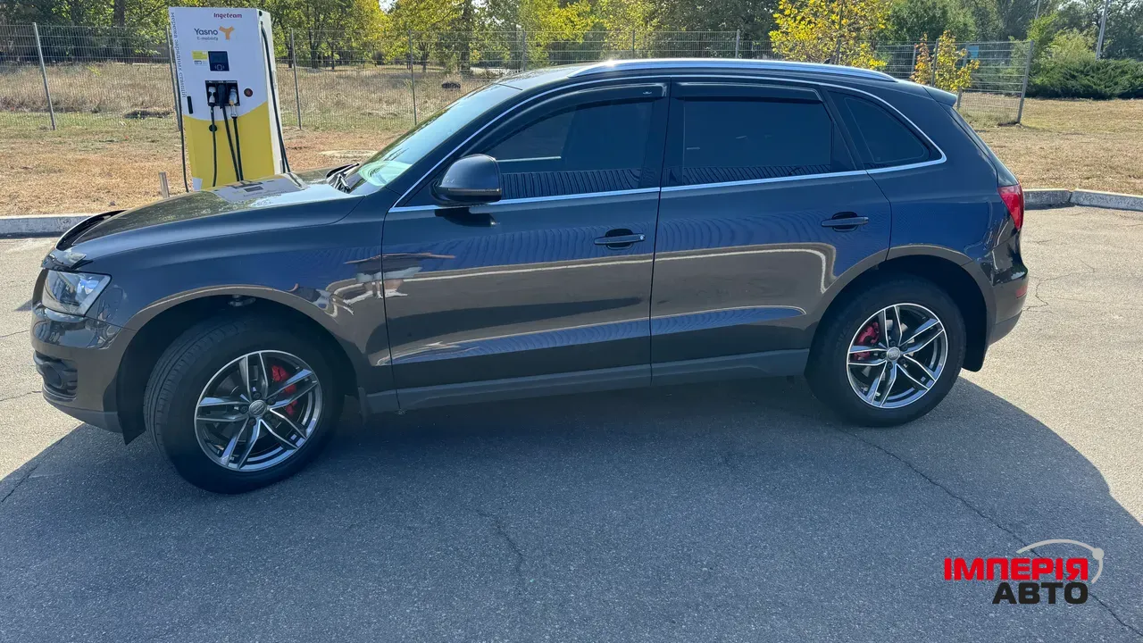 Audi Q5 - фото 19
