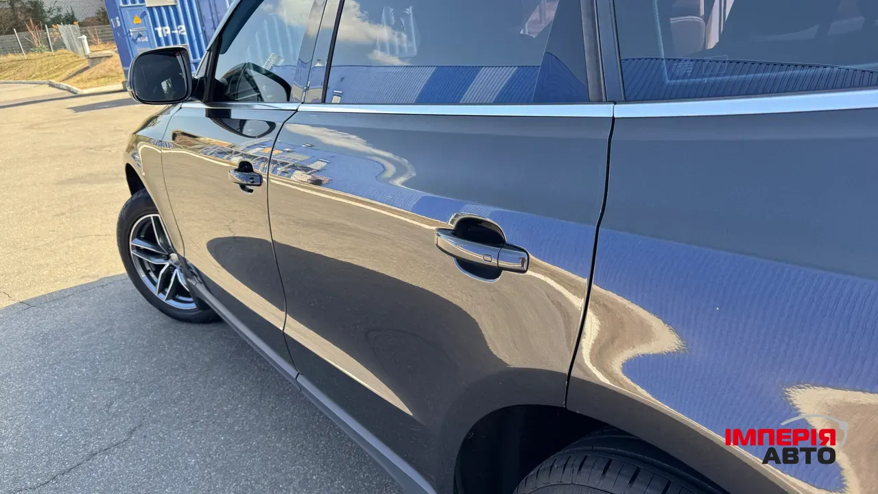 Audi Q5 - фото 17