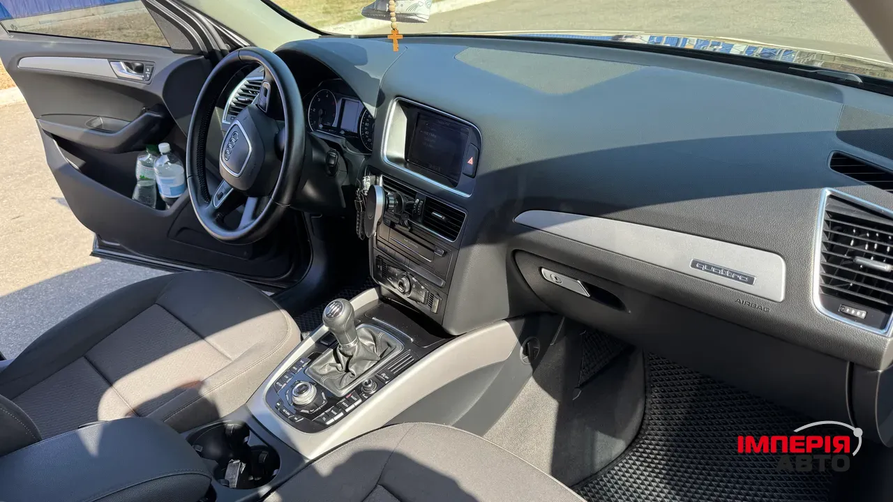 Audi Q5 - фото 7